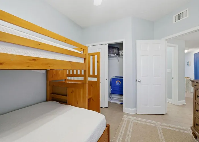 Palacio 303 * Pensacola